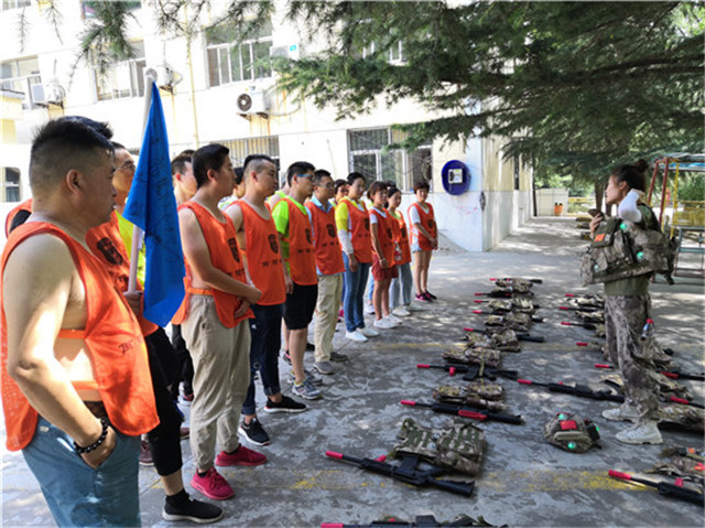 西安两天团建活动,西安适合单位团建的地方,西安50人的团建活动