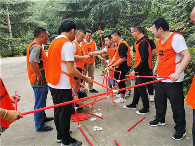 西安适合做团建的地方,西安团建哪家好,西安周边公司年会团建