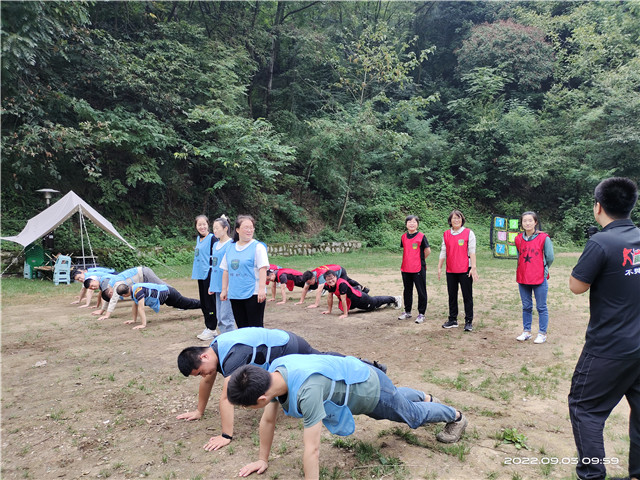 西安周围一天团建地点,西安休闲团建基地,西安周年庆户外团建公司